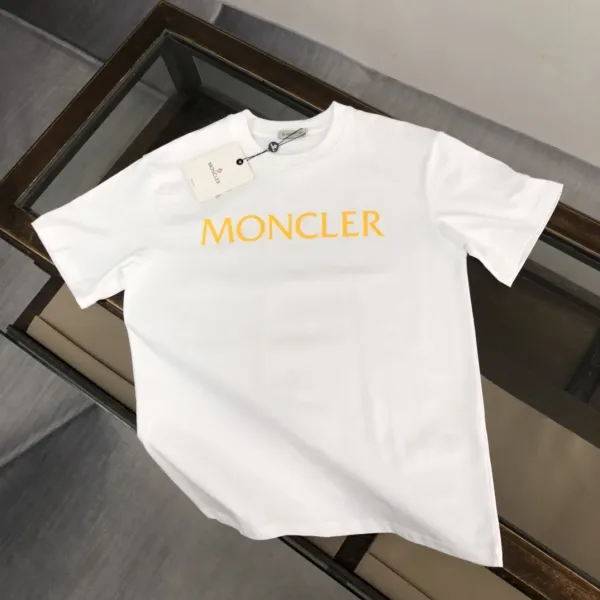 Moncler kortärmad replika lyxig svart vit bomullslogoskjorta