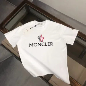 Moncler Kortärmad replika lyx Svart Vit Monogram Passform Bekväm