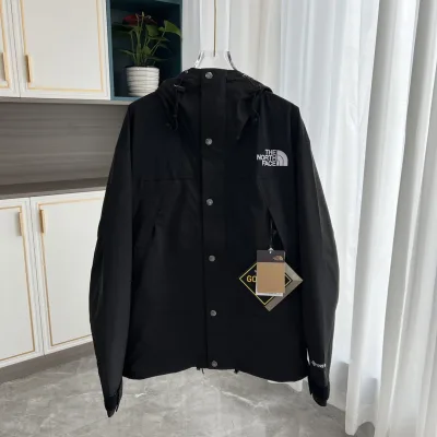 North The Face Jacket replica 1:1 Black Brodery Is Waterproof
