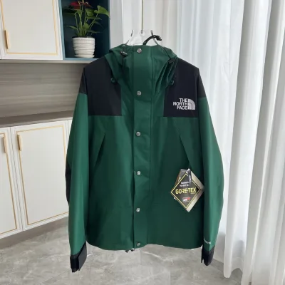 North The Face Jacket replica 1:1 Green Brodery Is Waterproof