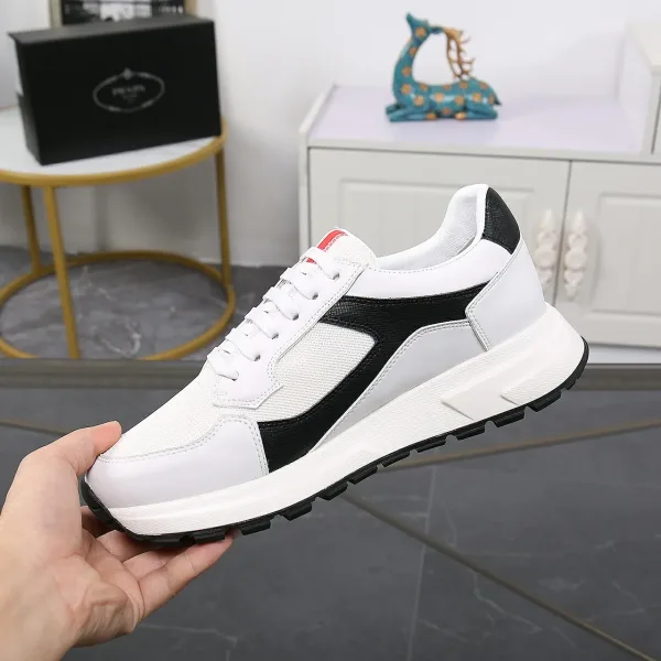 Prada Lederschuhe Replik Luxus Rindsleder Schaffell Sportlich Logo Casual