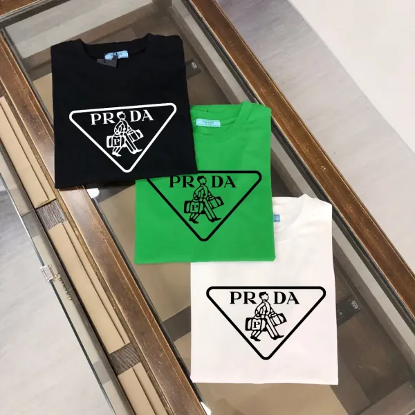 Prada kortärmad replika lyxig svart vit bomull Logo It