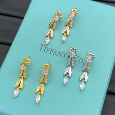 Tiffany ??rh?¡èngen replica luxury Co