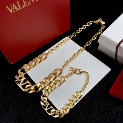Valentino Armband replika lyx