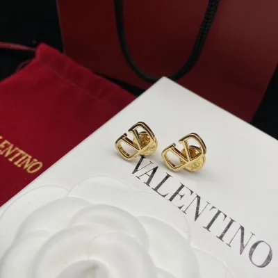 Valentino ??rh?¡èngen replika lyx