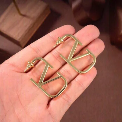 Valentino ??rh?¡èngen replika super klon