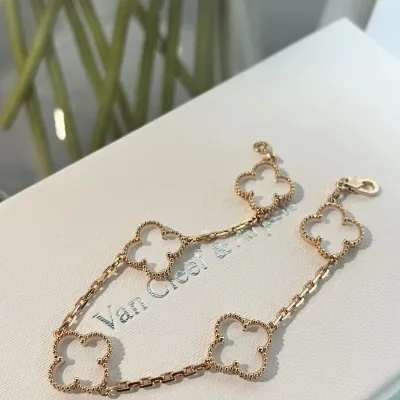 Van Cleef Arpels Armband replika 1:1 Transparent It Wholesale Five