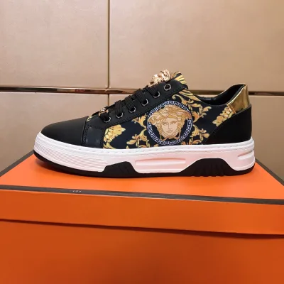 Versace Casual Shoes Replik Luxus mit Ultra dreidimensionaler Show