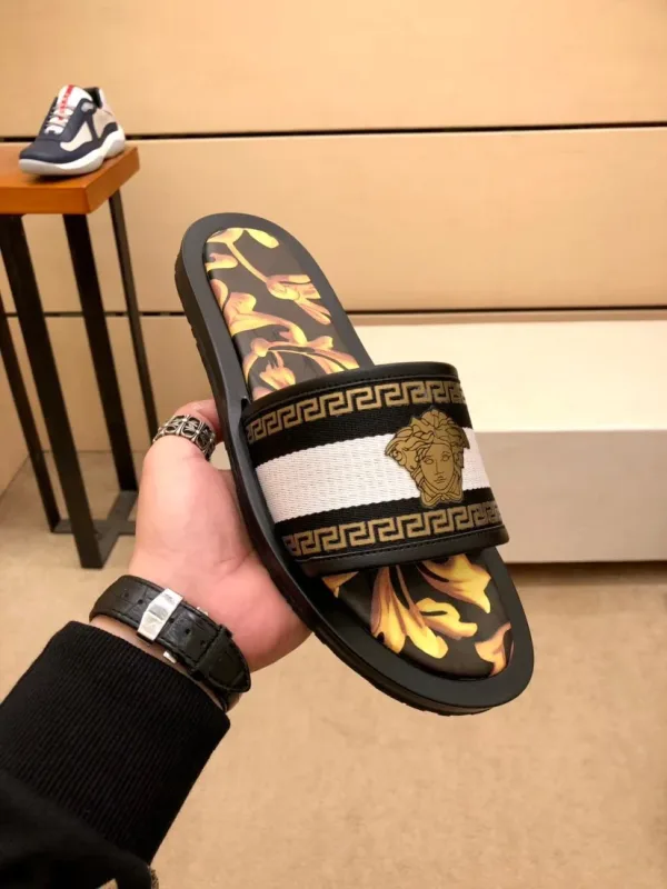 Versace Hausschuhe Replik Luxus Super Klon Frühling Sommer Herren