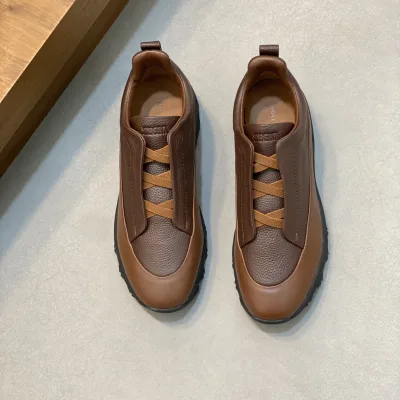 Zegna Jacke Replik Luxus Wildleder Trile Stitch Features Traktion Leichtgewicht